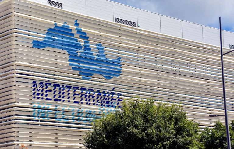 ΠΡΟΚΗΡΥΞΗ ΔΥΟ ΥΠΟΤΡΟΦΙΩΝ ΓΙΑ ΤΟ 2024 – 2025 – ΜΠΣ « BIOLOGIE SANTE » – ΠΑΝ. AIX-MARSEILLE UNIVERSITE